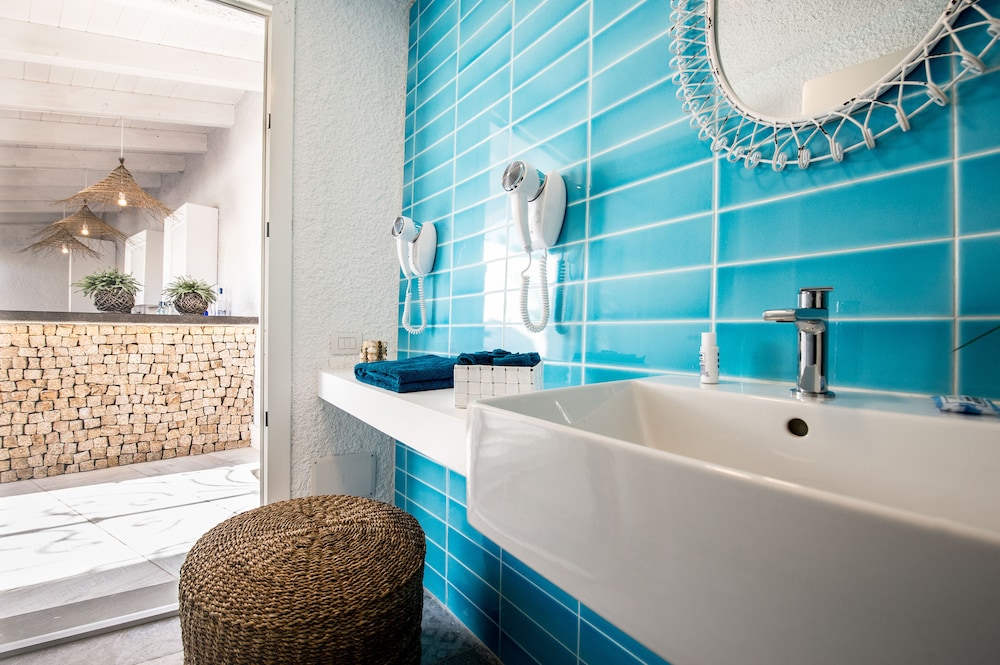 CAPO BLU BOUTIQUE HOTEL 33/62
