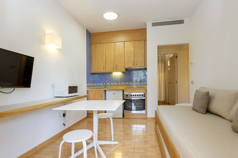 Apartamentos Ses Eufabietes 30/50