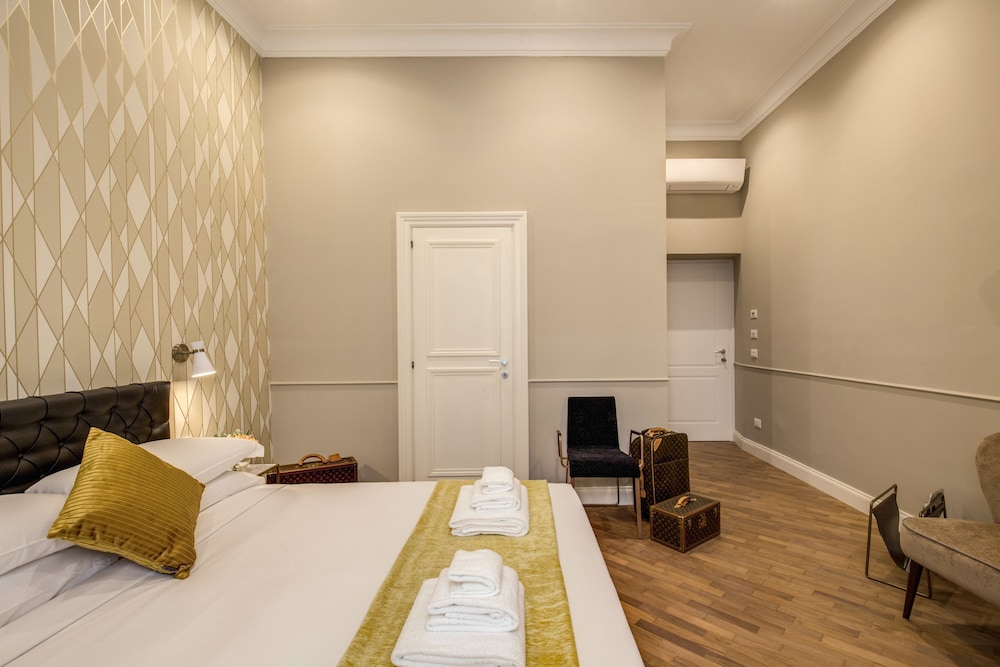 Charme Spagna Boutique Hotel 38/77