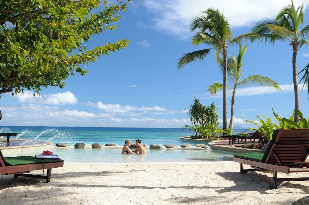 Nakelo Treasure Island Resort and Spa 36/46
