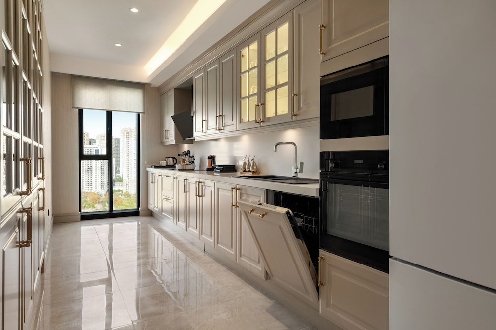 Ramada Residences by Wyndham Istanbul Haramidere 5/48
