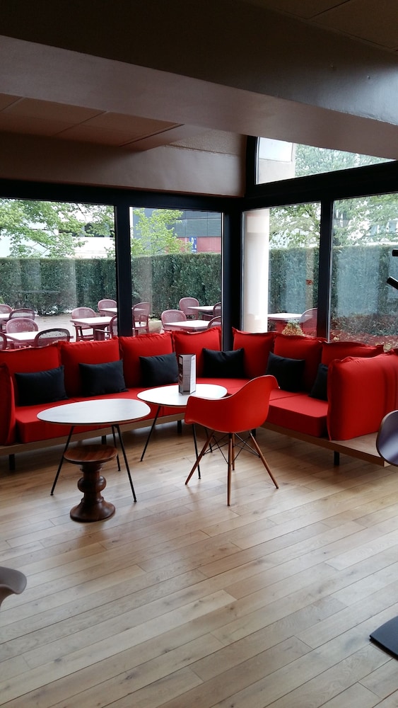 Ibis Epinal Centre Ville 44/71
