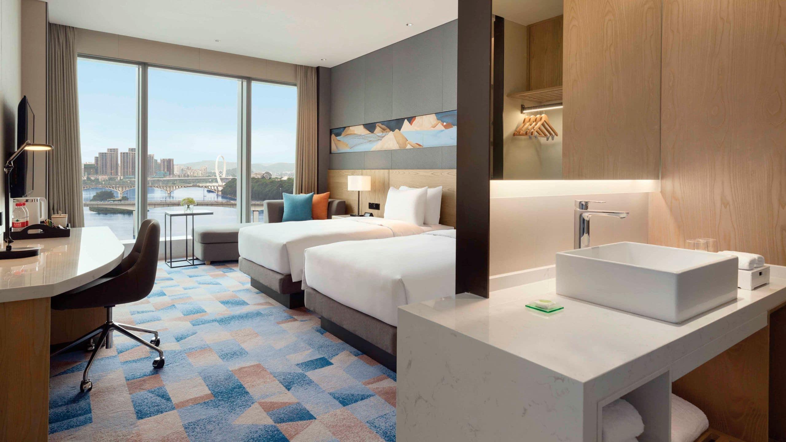 Standard, Twin Beds