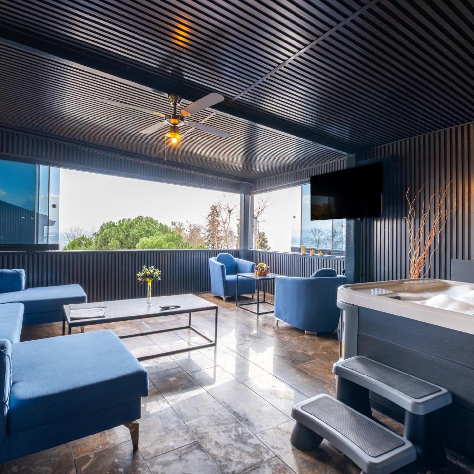 Ener Old Castle Resort Hotel 44/63