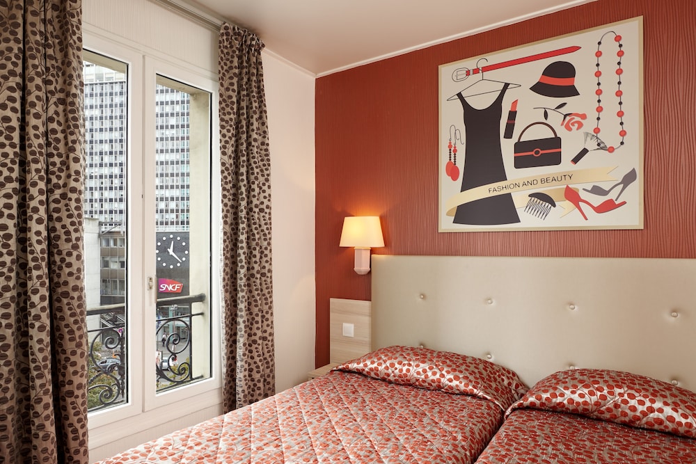 HOTEL MIRAMAR 17/30