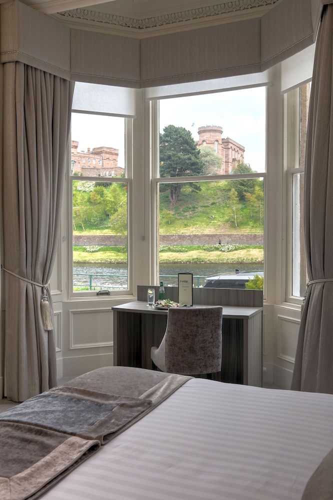 Executive, Double Bed