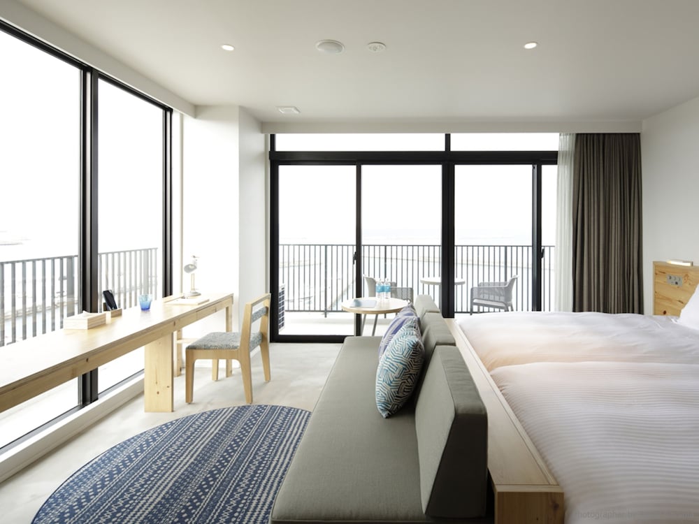 Hotel Locus 32/84