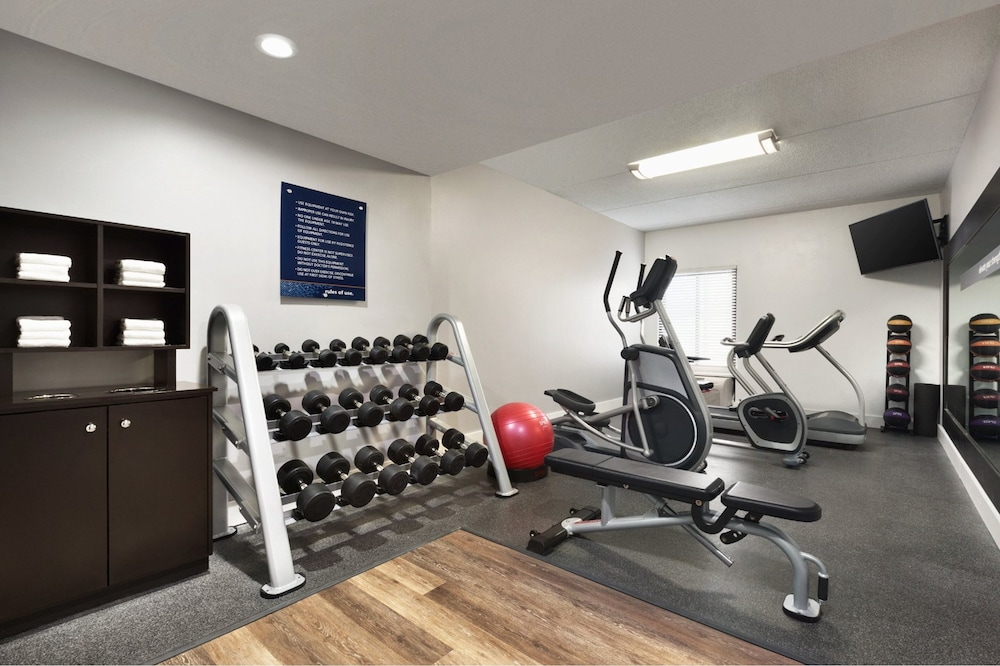 Hampton Inn Waycross 17/29