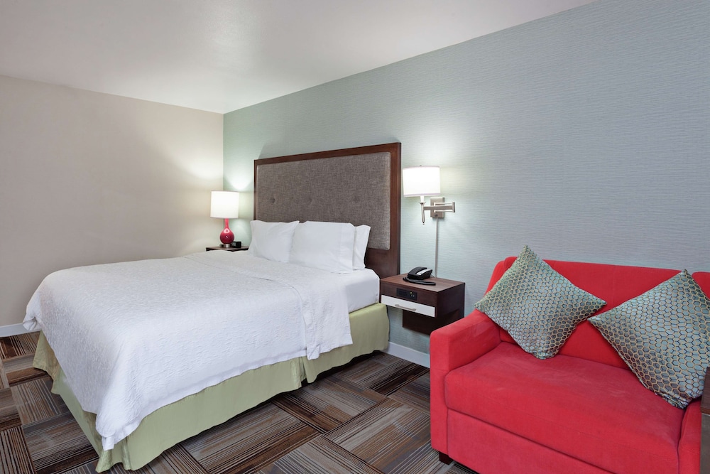 Hampton Inn Los Angeles/Arcadia/Pasadena 8/38