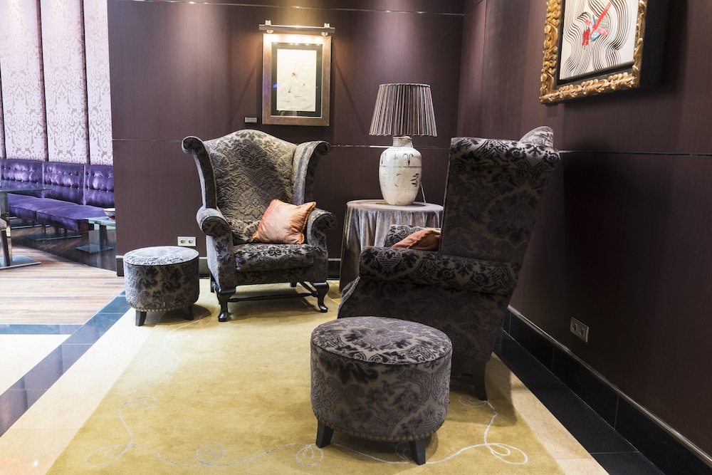 Nexus Valladolid Suites Hotel 30/44