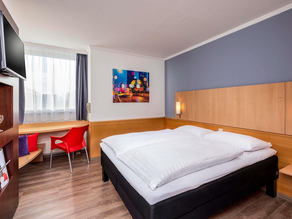 IBIS KASSEL MELSUNGEN 12/50
