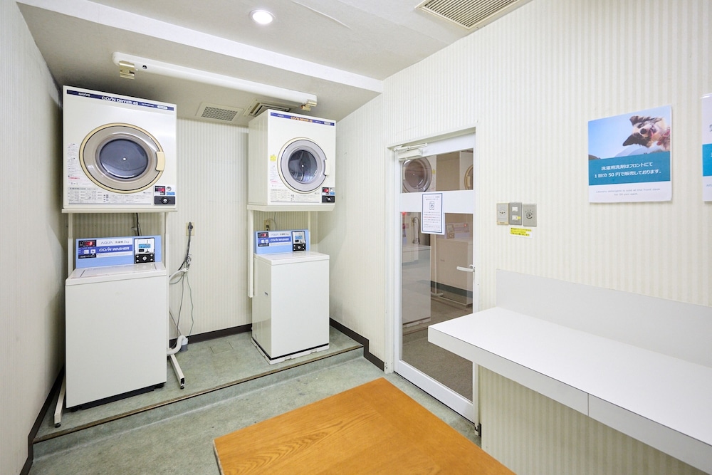 Hotel 1 2 3 Kokura 53/68