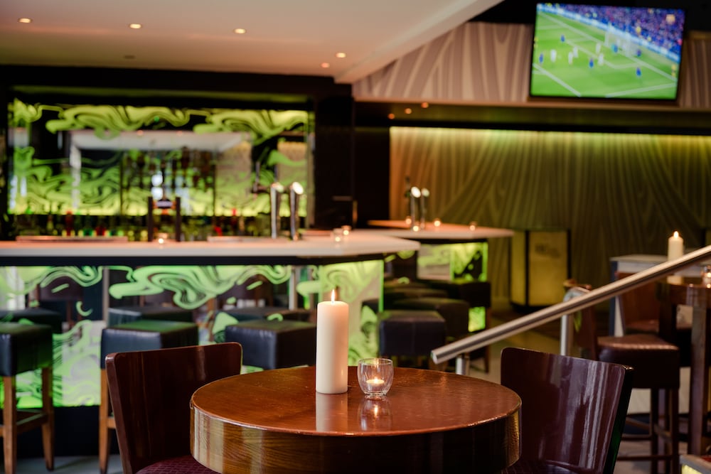 Hillgrove Hotel 34/49