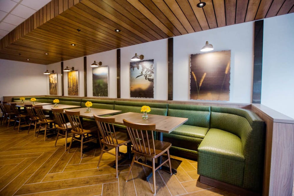 Fairfield Inn Suites Philadelphia Broomall Newtown Square 41/49