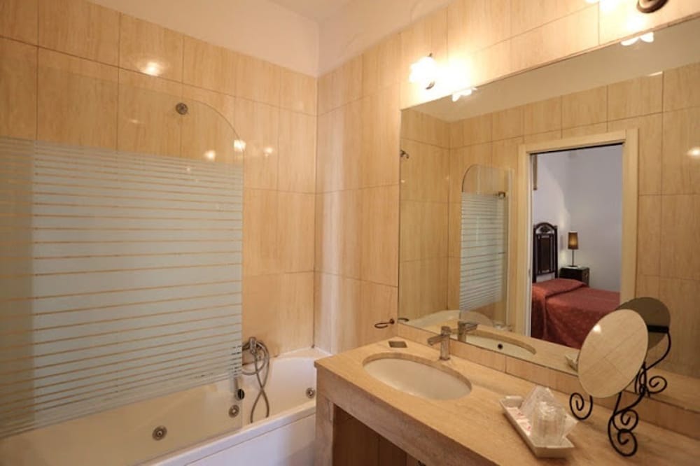 Hotel Bovio Suite 14/35