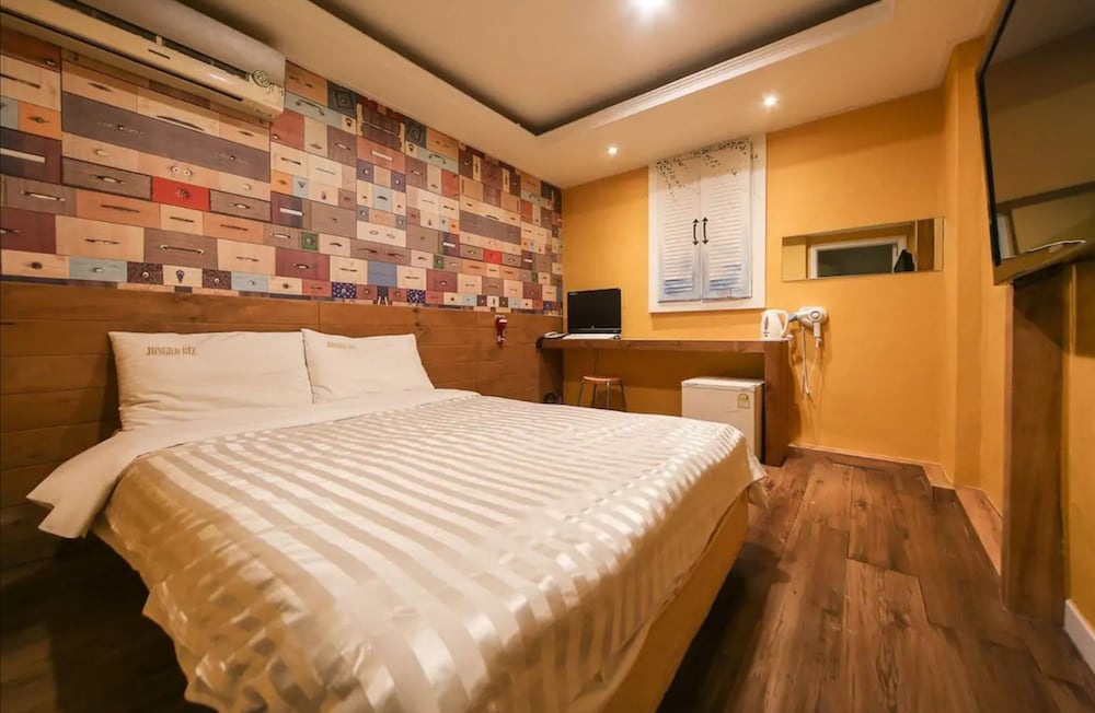 Hotel Tradiup by the Designers 21/50