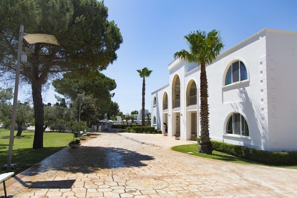 Dolmen Sport Resort 59/66