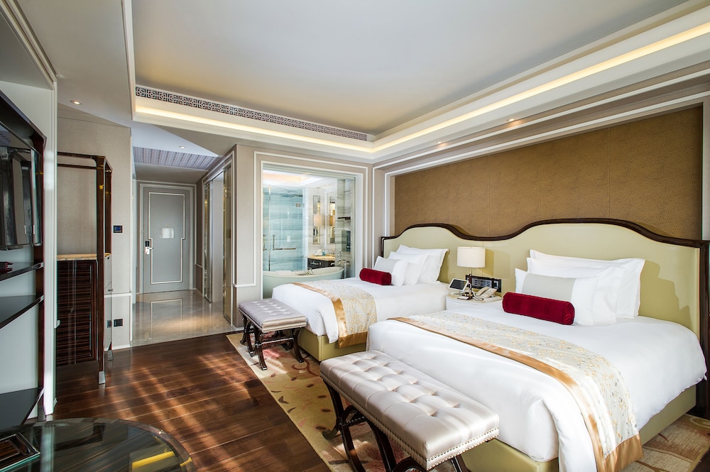 Grand Bay Hotel Beijing 14/70