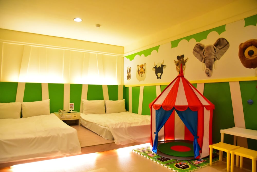 Kiwi Express Hotel 52/59