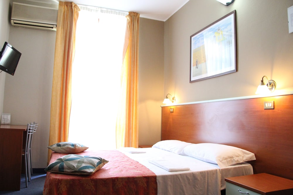 Hotel Dateo 27/63