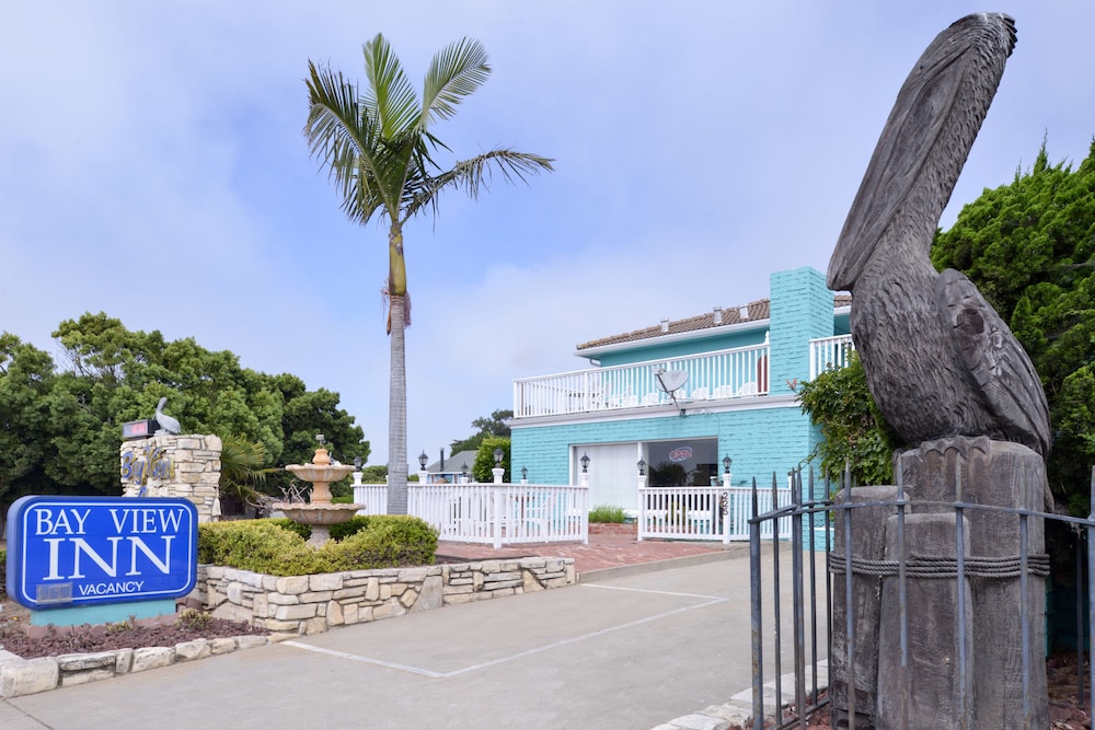 Bay View Inn 10/53