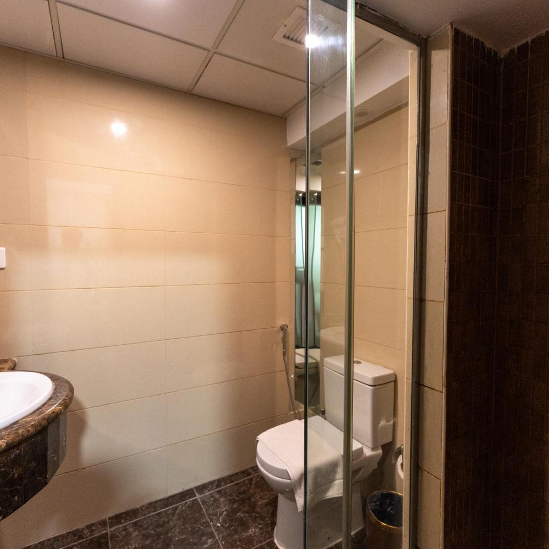 حياة بلازة(Hayat Plaza Hotel) 53/55