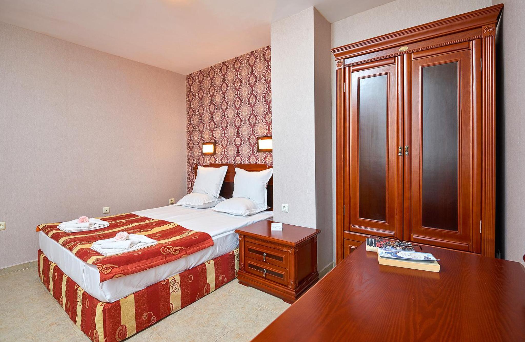 شقة بغرفتي نوم مع أريكة، Hotel Karolina 3/4