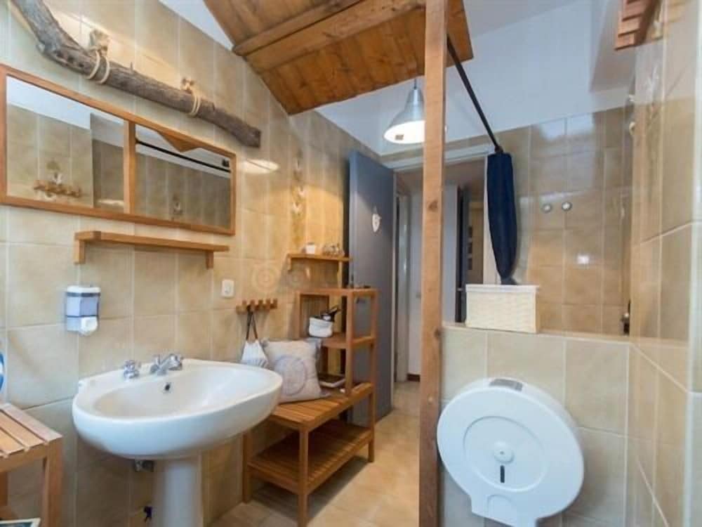 Le Fate Apartments 45/47