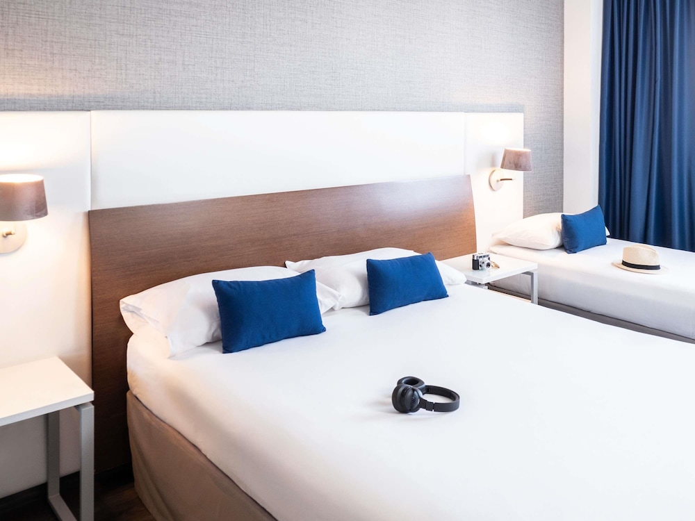 Ibis Styles A Coruna 15/67