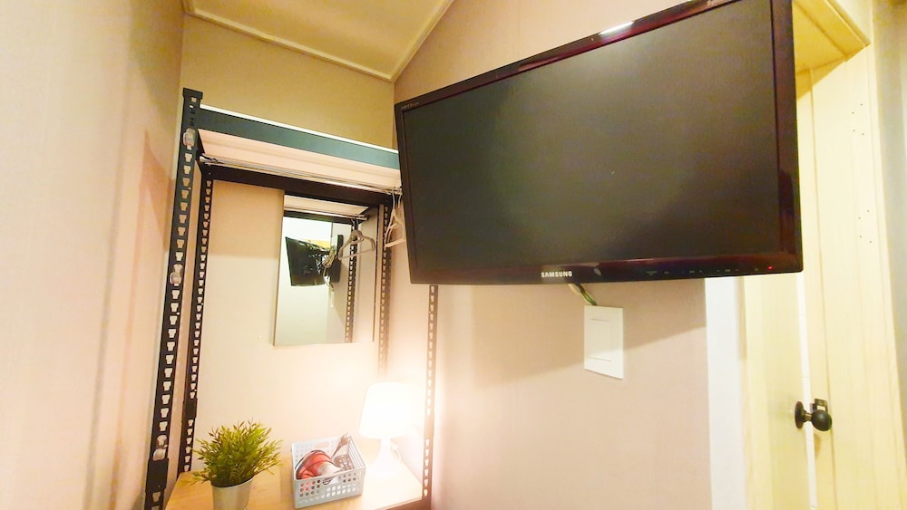 OYO Hostel Myeongdong 1 24/63