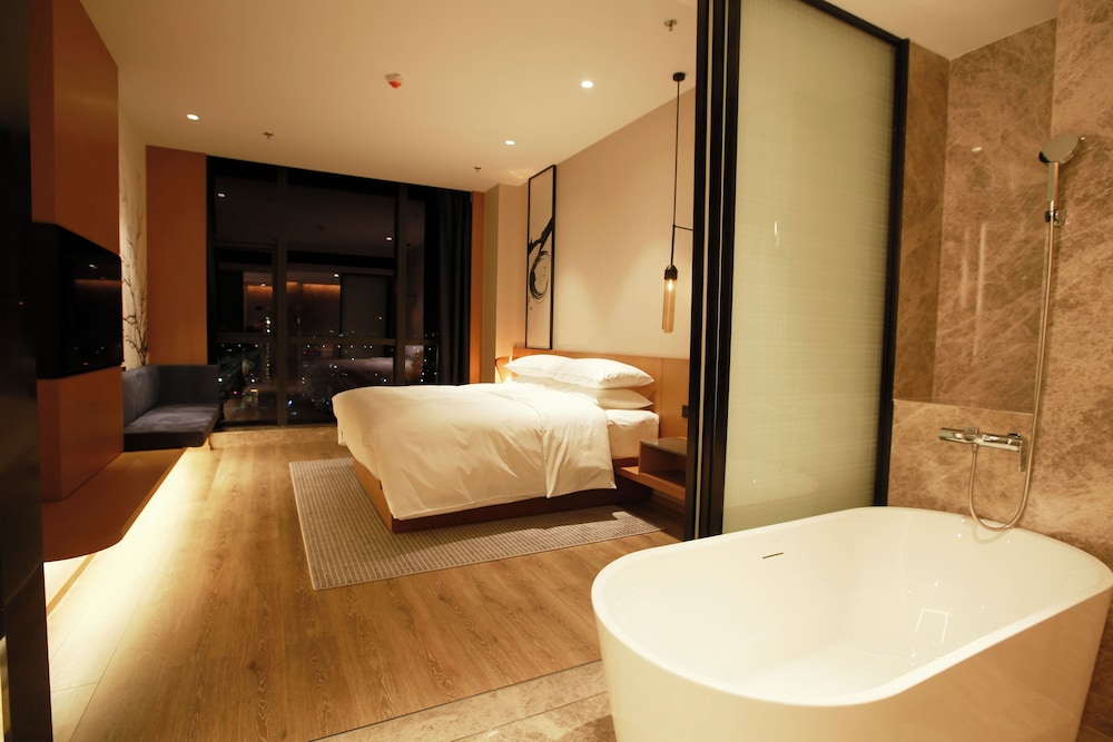 Fairfield by Marriott Zibo 28/29