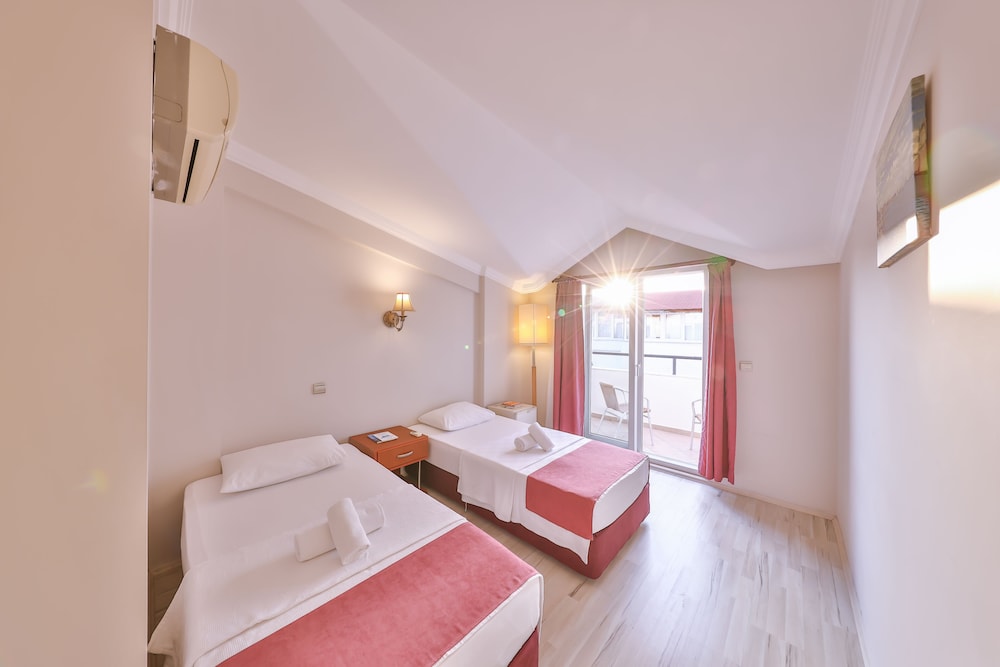 Bilgin Hotel 11/49