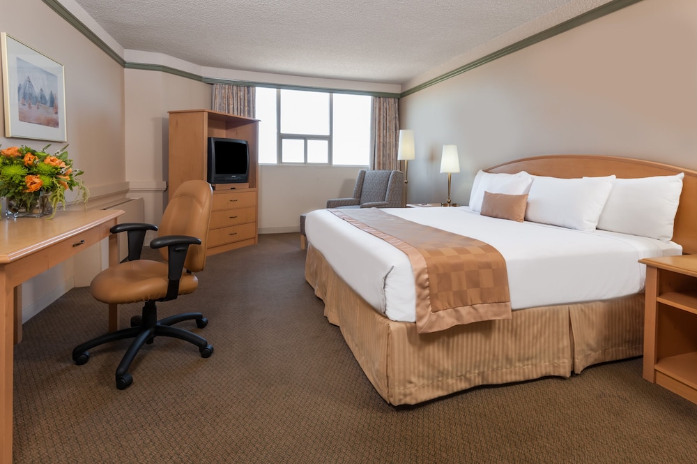 Edmonton Inn and Conference Centre 8/23