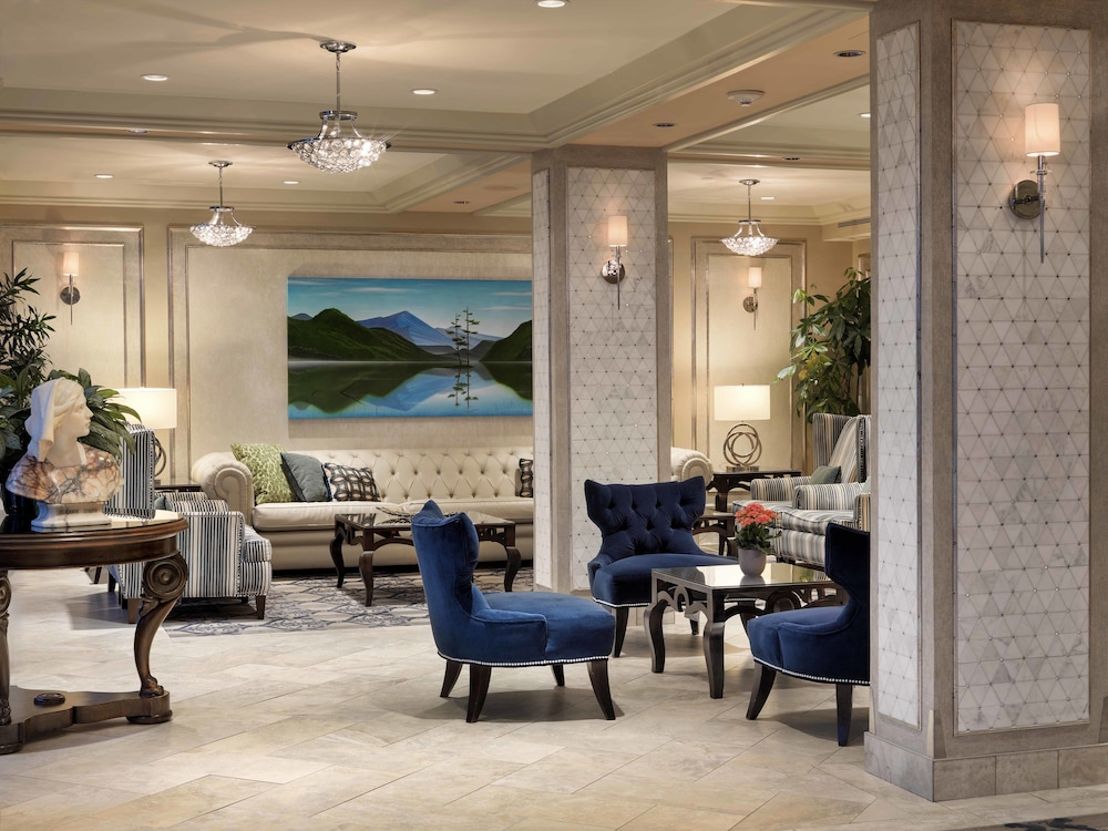 Chateau Victoria Hotel And Suites 64/68