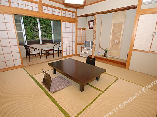 Shimogoten 29/33