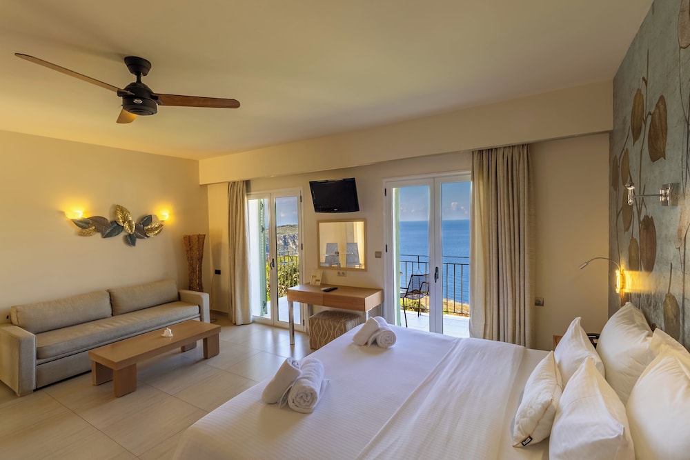 1 BEDROOM, COMFORT, SUITE, OCEAN VIEW