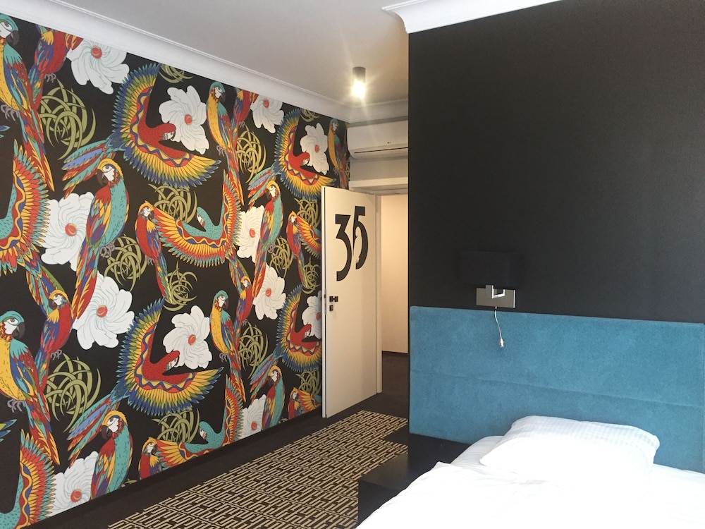 Liv Inn Aparthotel 53/66