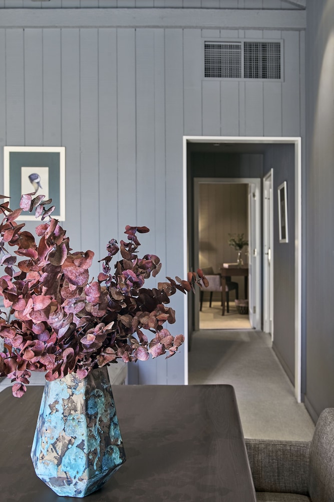 THE KEFALARI SUITES 27/33