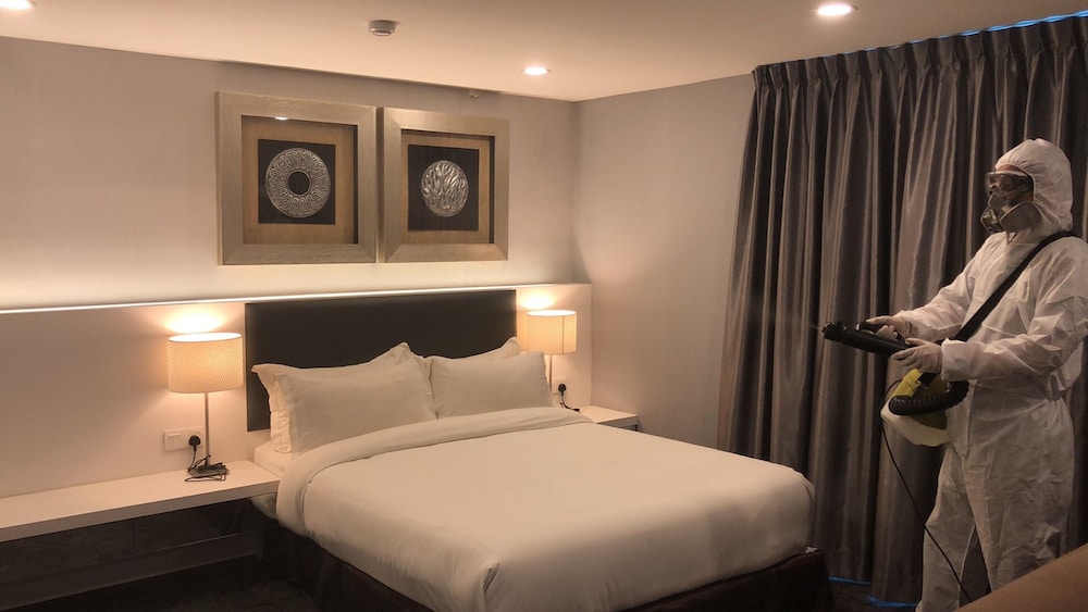 Asiatic Hotel 15/50