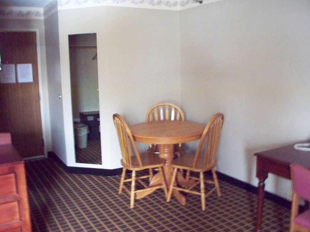 Country Inn Deerwood 26/42