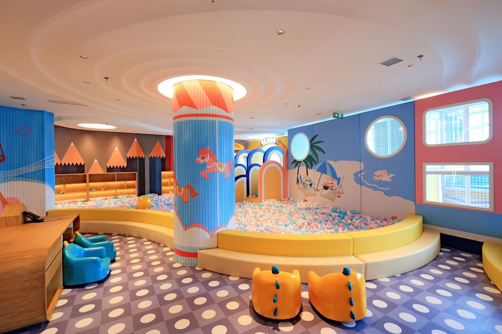 Sheraton Beihai Resort 56/64