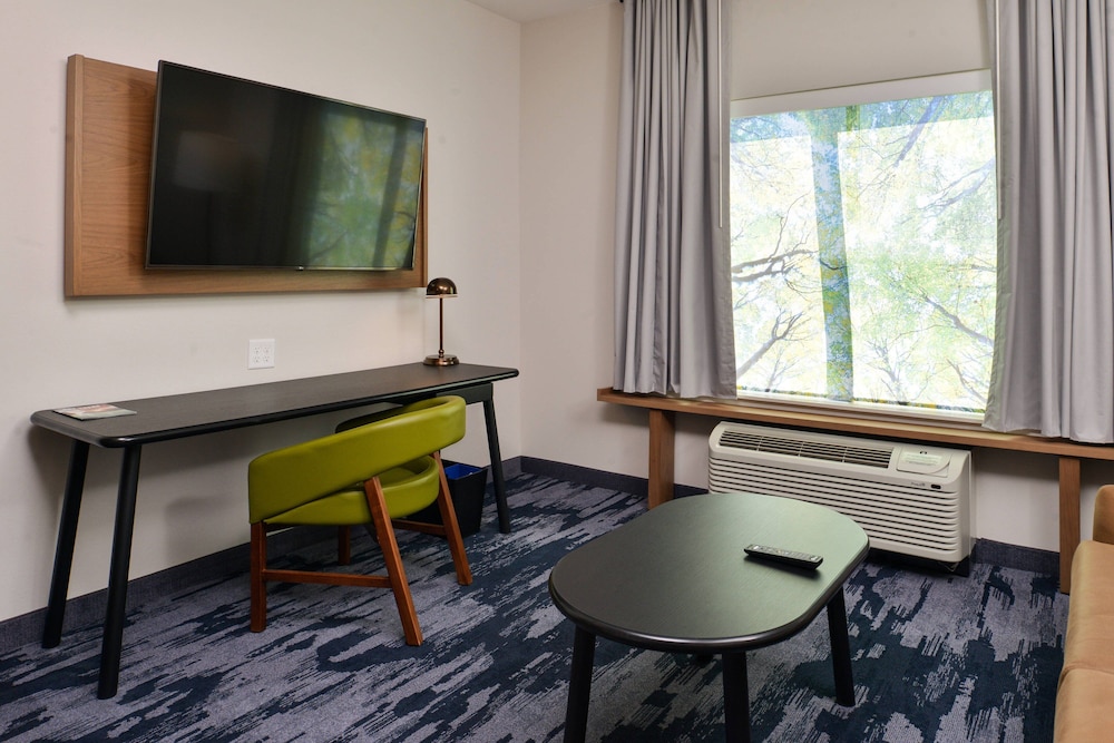 Fairfield Inn Suites Minneapolis Shakopee 37/50