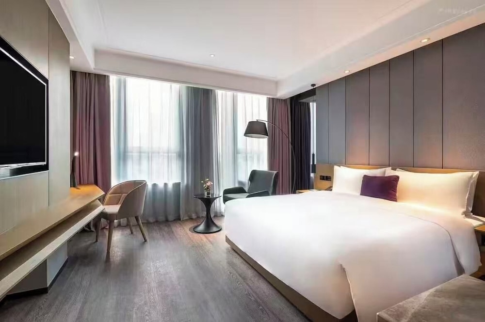 Mercure Kunshan MIXC Hi-tech 21/56