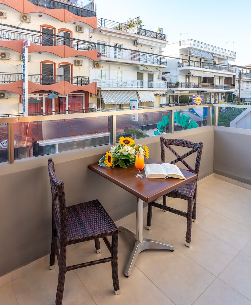 Paralia Beach Boutique Hotel 34/50