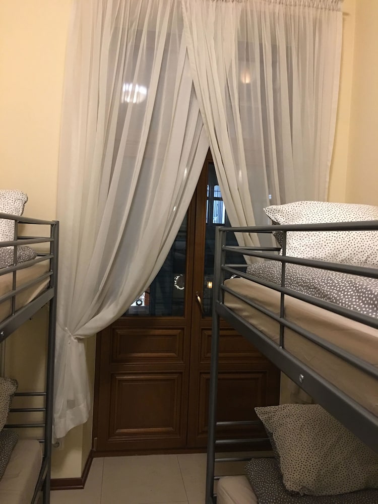 Ametyst Hostel 13/24