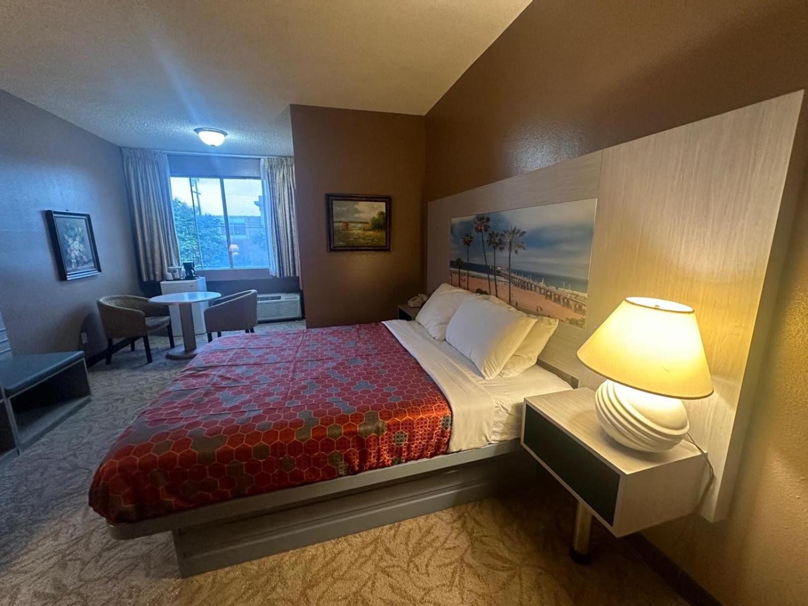 Room, Queen Bed, Hotel Pacific Garden 2/9