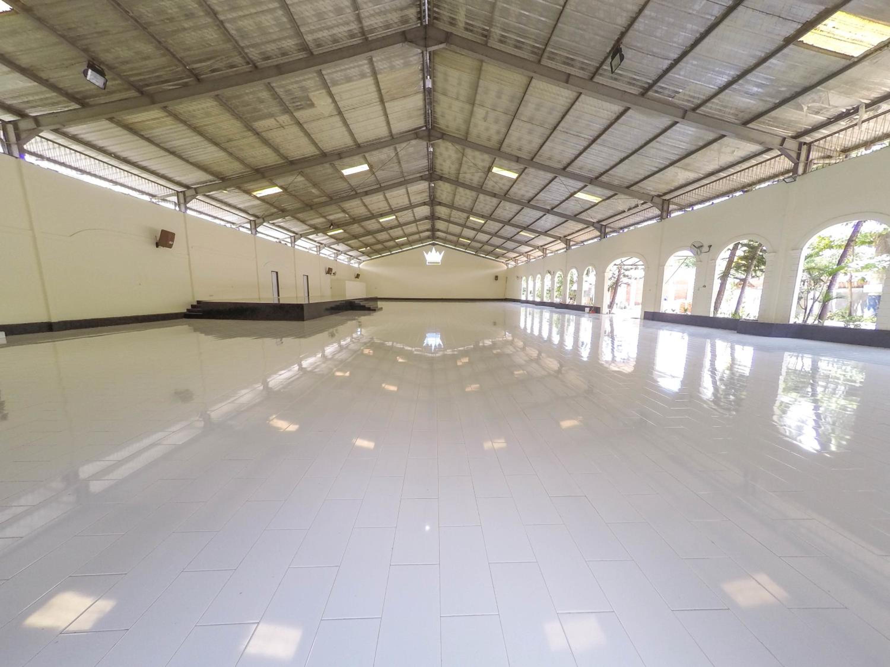 Mahkota Hotel 31/56