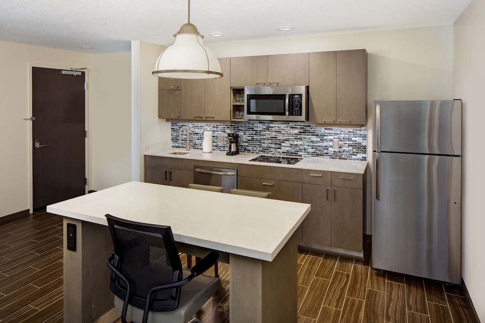 Hyatt House Across From Universal Orlando Resort 35/50