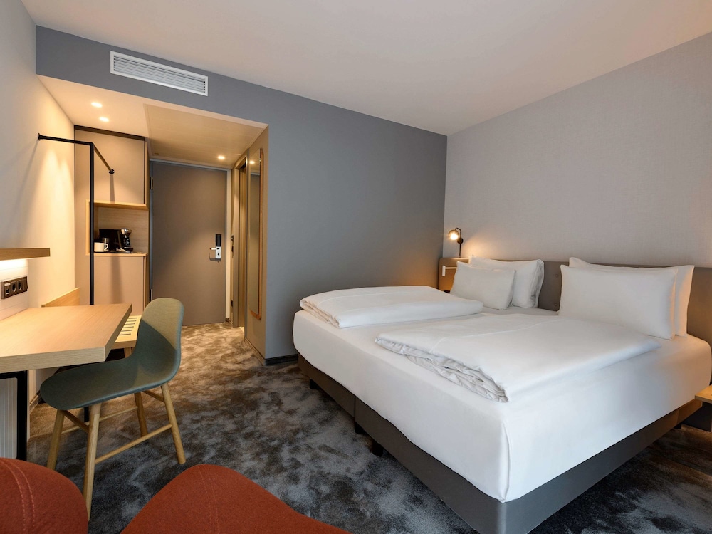 Mercure Muenchen Schwabing 16/76