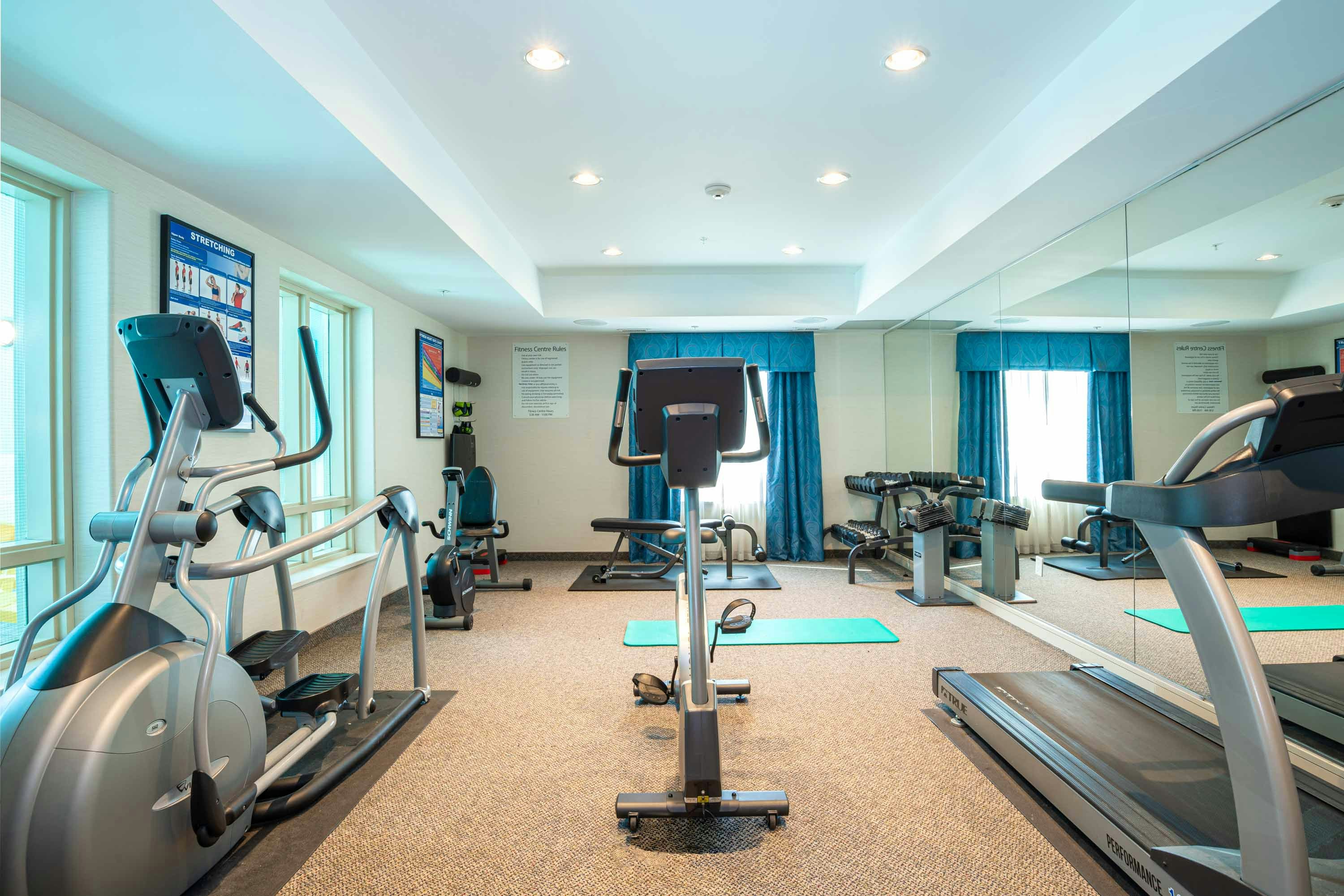 Sandman Hotel Suites Squamish 24/46
